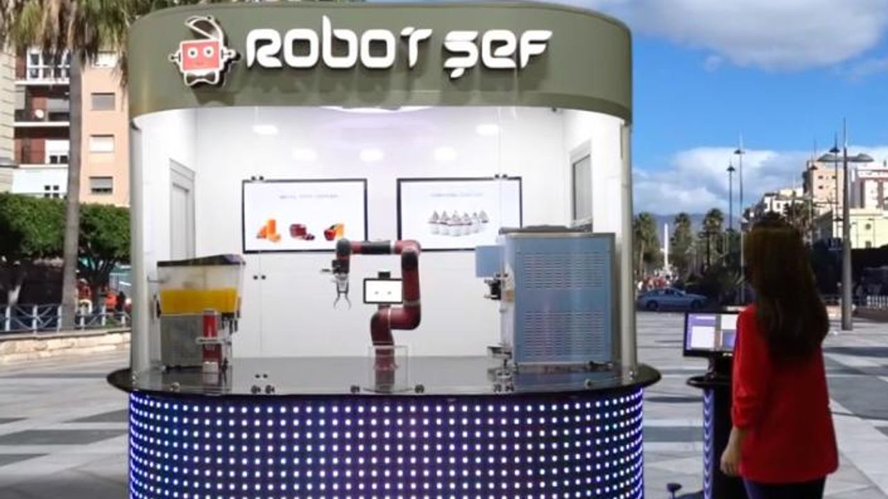 Robot Şef ile robot ve gıda sektörlerini birleştirdi