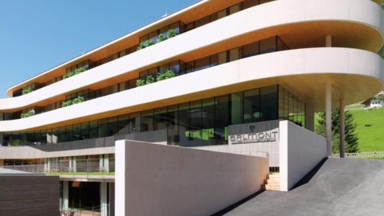 Egger’den Hotel Arlmont projesine estetik çözüm