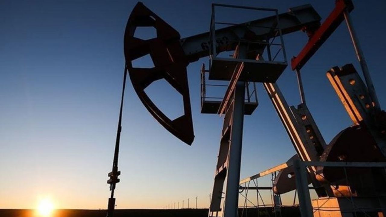 PETROL TALEBİ GÜNLÜK 5,4 MİLYON VARİL ARTACAK