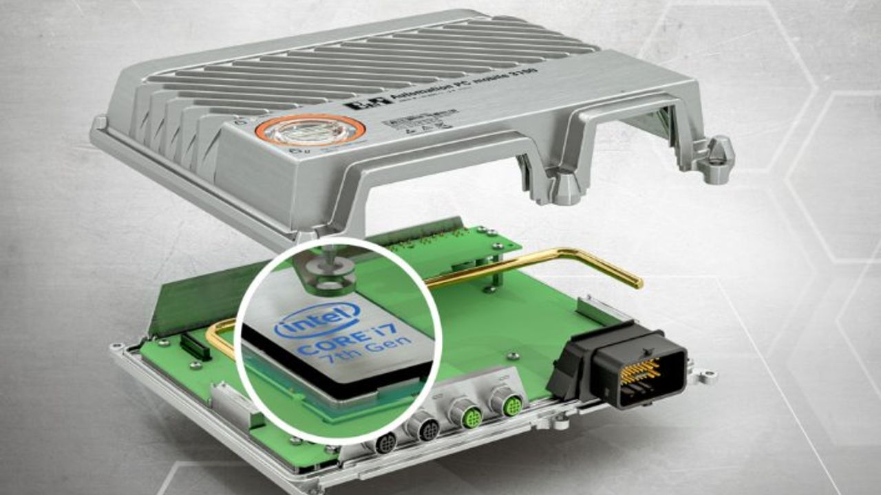 B&R'DAN OTONOM TARIM VE İŞ MAKİNALARI İÇİN IP69K PC