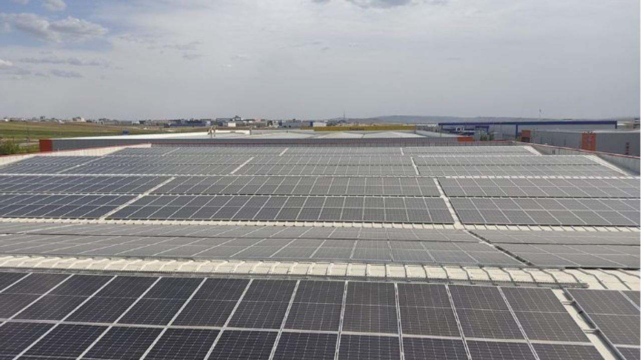 BAŞKENT OSB’NİN EN BÜYÜK GES’İ DEVREYE ALINDI