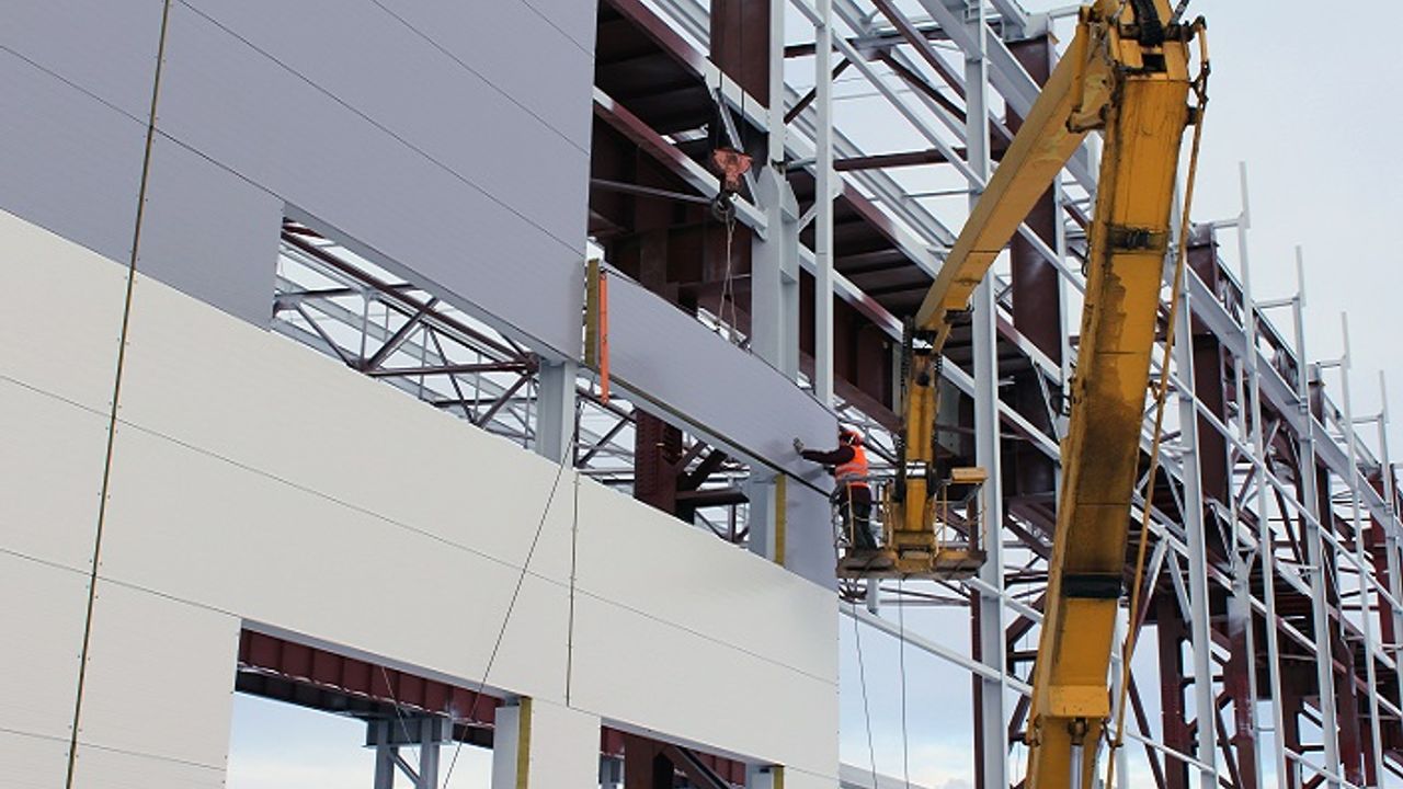 KİMPUR’DAN HALOJENSİZ, BİYO BAZLI SANDVİÇ PANEL SİSTEMİ