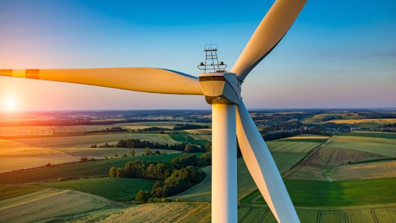 RÜZGAR ENERJİSİ SEKTÖRÜNÜN 570 BİN TEKNİSYENE İHTİYACI VAR 