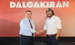 DALGAKIRAN GRUBU’NUN İCRA KURULU BAŞKANI VE YKÜ STEVEN YOUNG OLDU