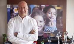 "YENİ DÜNYA PROJESİ" İLE EĞİTİME YENİ SOLUK GETİRİYORLAR