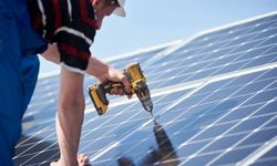 ELEKTRİK FİYATLARI, GÜNEŞ PANELLERİNE TALEBİ ARTIRDI