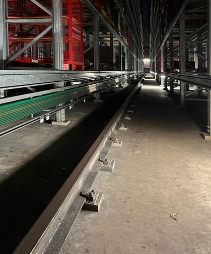 AS-RS Depolarda Enerji Sürekliliği Operasyonel Verimliliği Belirliyor