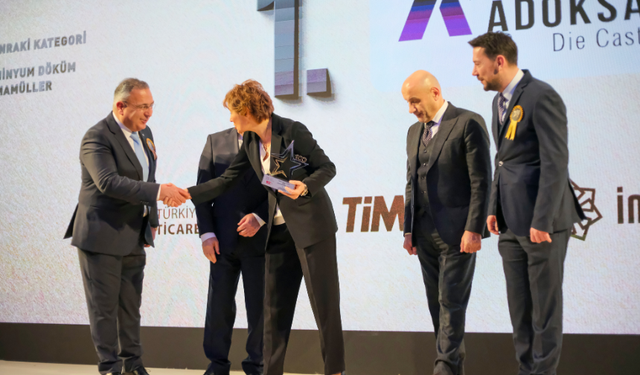 İHRACATIN METALİK YILDIZI ADÖKSAN CEO’SU AJDA ŞENER OLDU