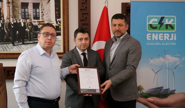Erbaa OSB, Çevre Dostu Üretimini Yeşil Enerji Sertifikası ile Belgelendirdi