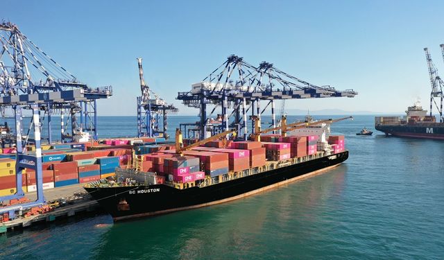 Küresel Lojistik Ağındaki Stratejik Rolünü Yeni Servisle Güçlendiriyor