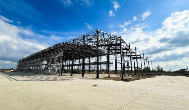 Vekon’dan 75 Günde Tamamlanan Çelik Etkinlik Alanı