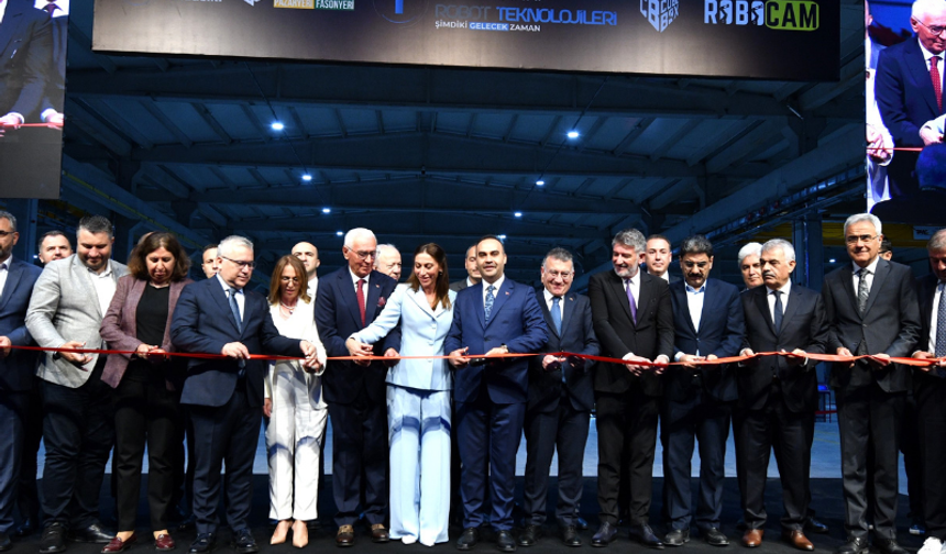 Tezmaksan'ın Endüstri 4.0 Uyumlu Fabrikası Açıldı