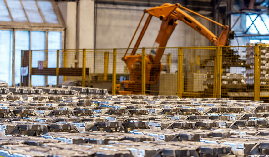 RUSAL'DAN YAPAY ZEKA ATAĞI