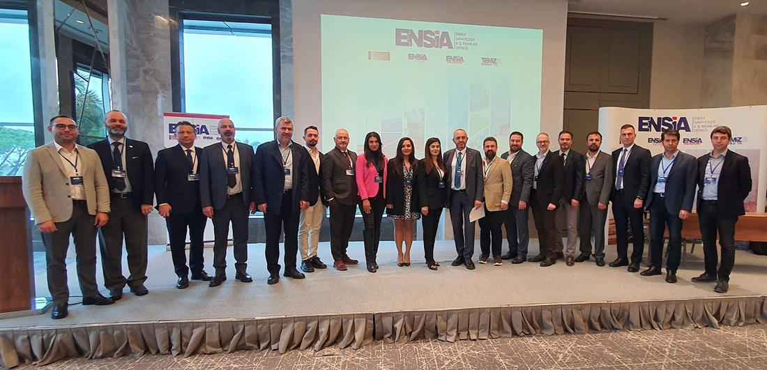 Ensi̇a Yönetim Kurulu