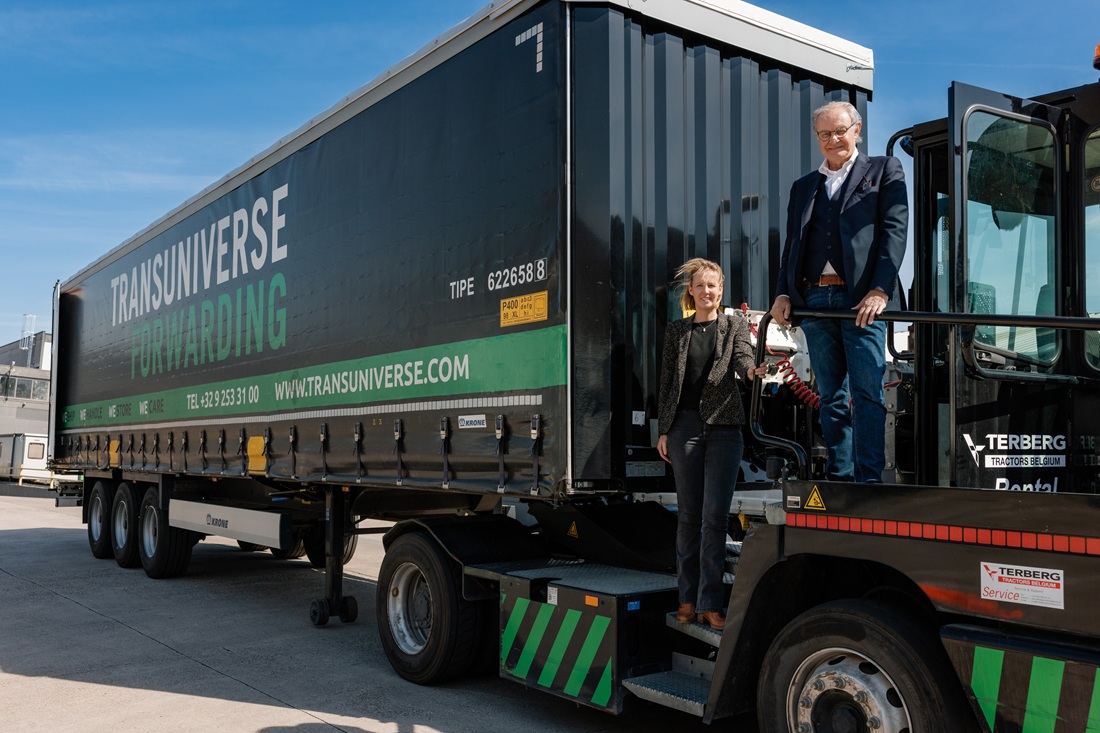 1761821911 Transuniverse Forwarding 4