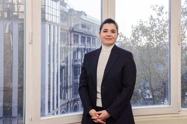 1762413722 Alk M B A G G U L L U 8