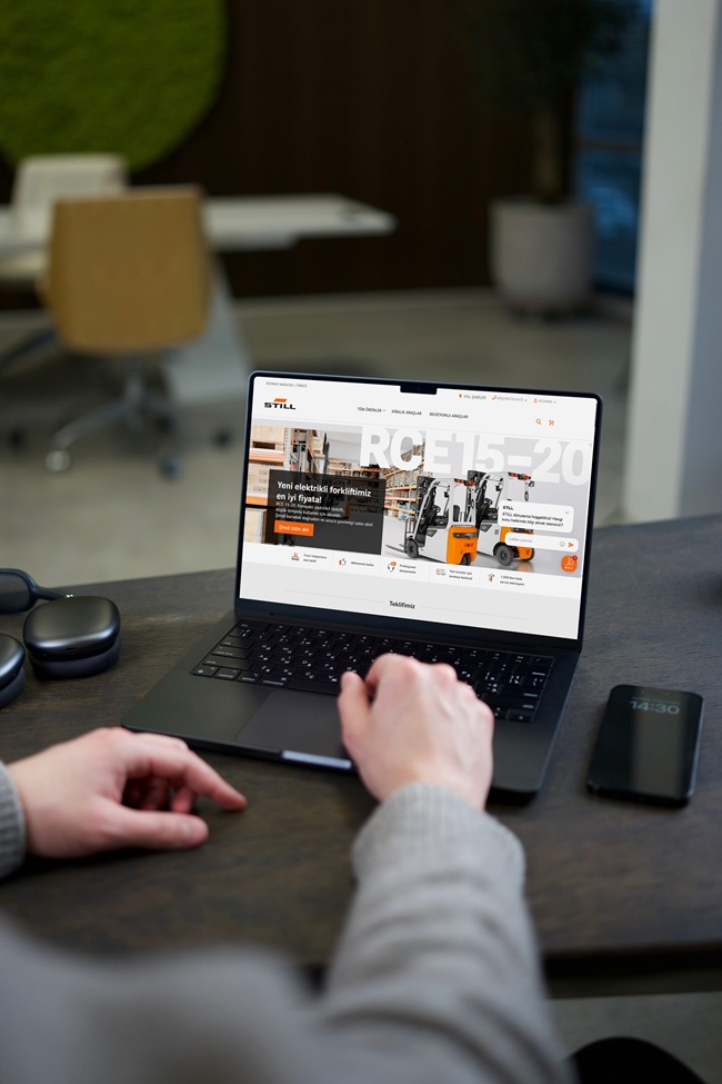 S T I L L A R S E R E Commerce 1