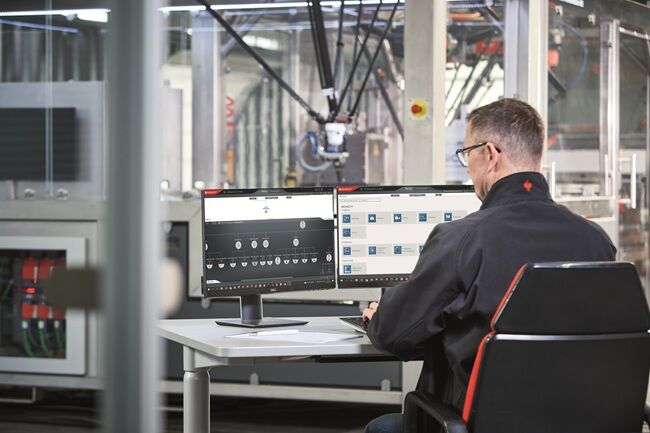 18147 23 Grossmodelle M M A Monitor