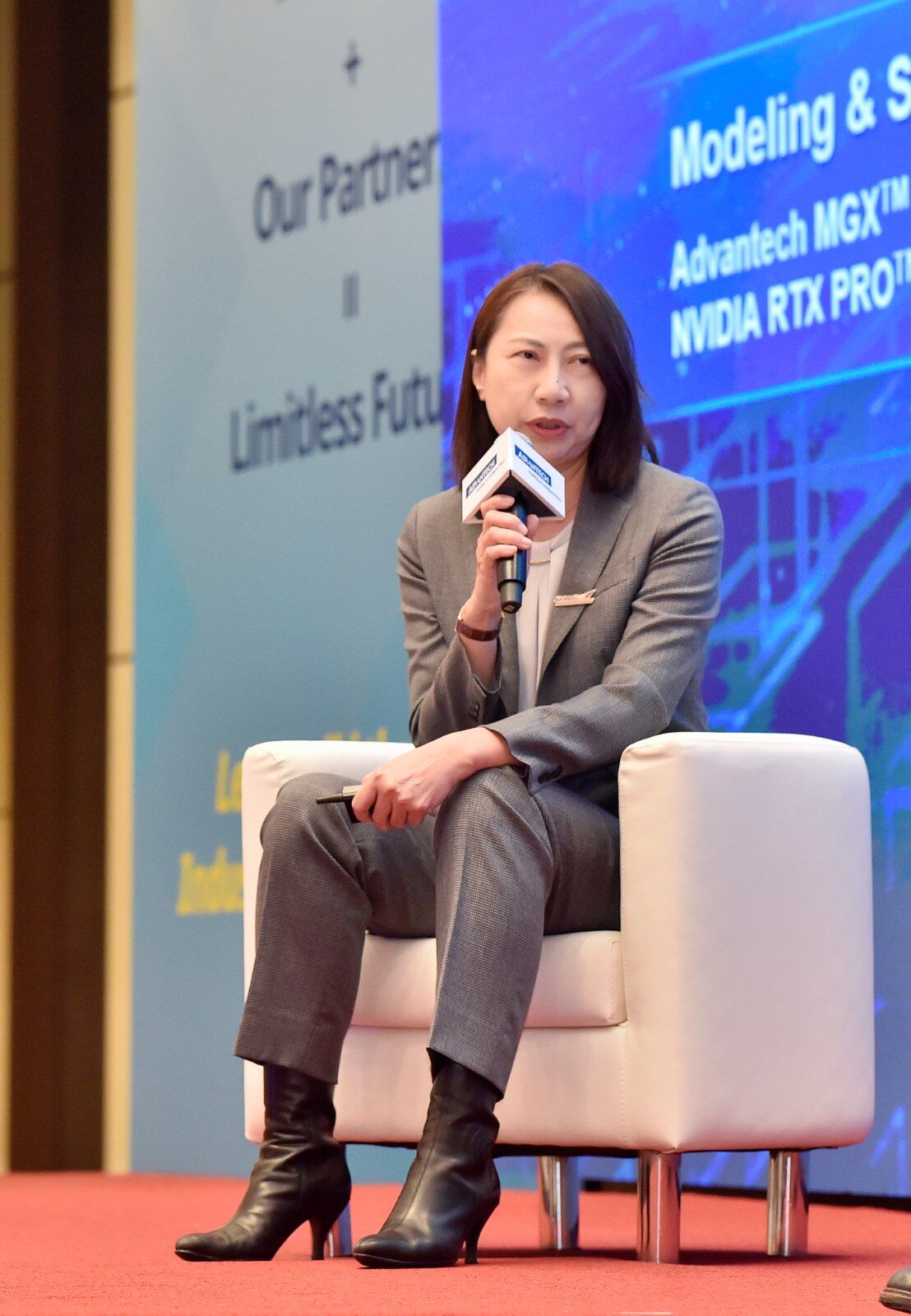 2 Linda Tsai Chief Operating Officer And President Of Advantechs Intelligent Systems Sector